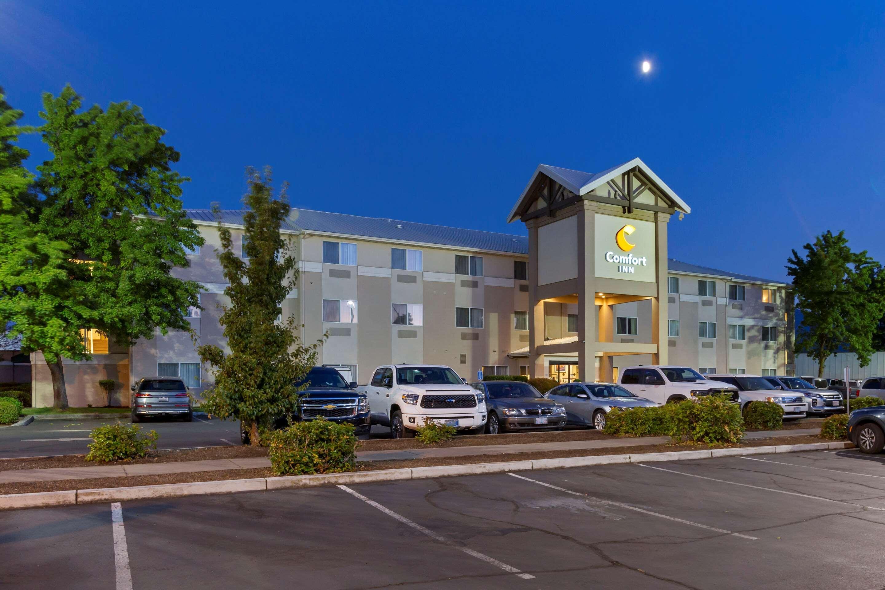 Comfort Inn Medford South Екстер'єр фото
