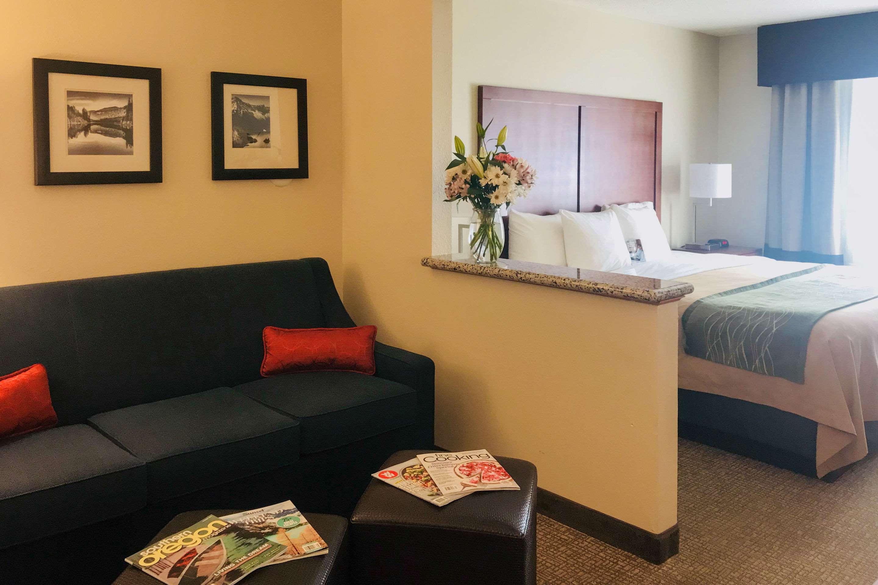 Comfort Inn Medford South Екстер'єр фото