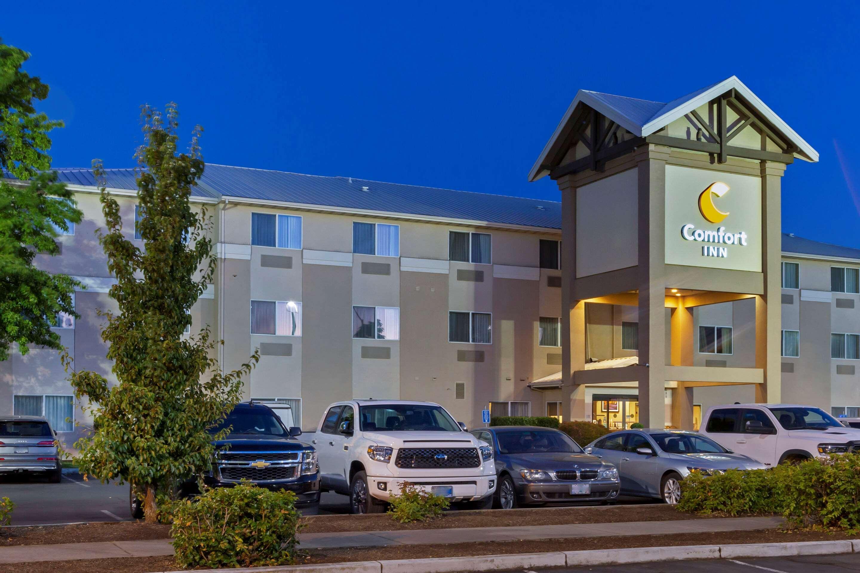 Comfort Inn Medford South Екстер'єр фото